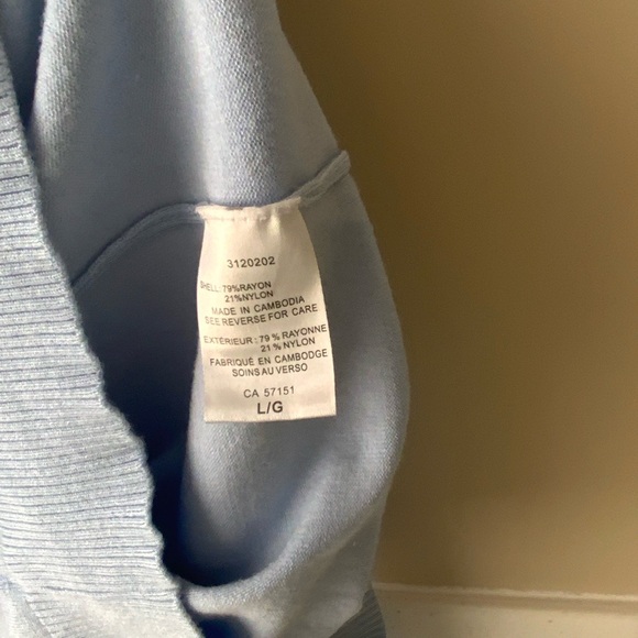 Andrew Marc Soft Baby Blue Turtleneck sweater - Picture 2 of 5